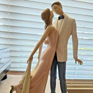 Lladro 6475 Happy Anniversary w/ Original Box